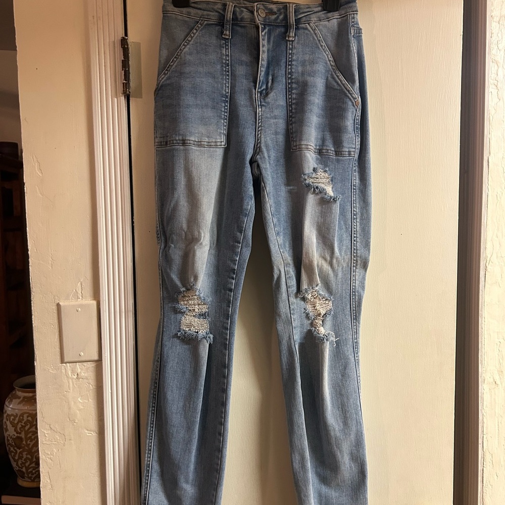 Stylish Light Blue Distressed Women's Jeans